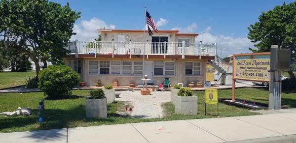 $1,400 / 1br - $1400 Estudio / 1 baño - ¡Al otro lado de la playa! (Ft. Pierce - South Hutchinson Island)63799908971649120
