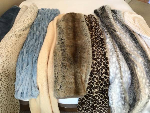 LUXURY FAUX FUR THROWS AND BLANKETS, NEW - $70 (West Palm Beach, FL)63471211821315122
