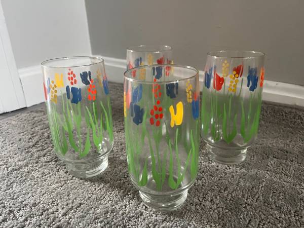 Flower glasses 1