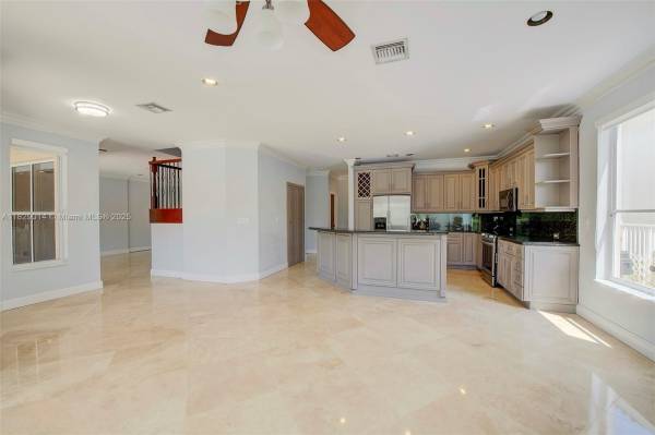 $6,500 / 5br - House for rent 5/3 (Hollywood)63825136603009124