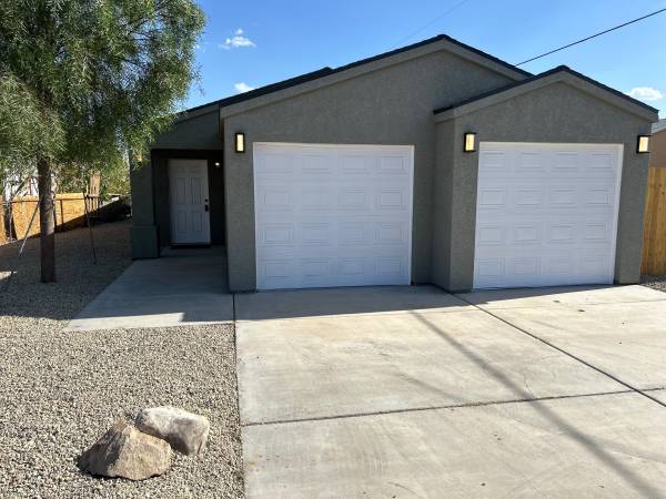 $239,999 / 3br - House for sale (Bullhead)63618564742145121