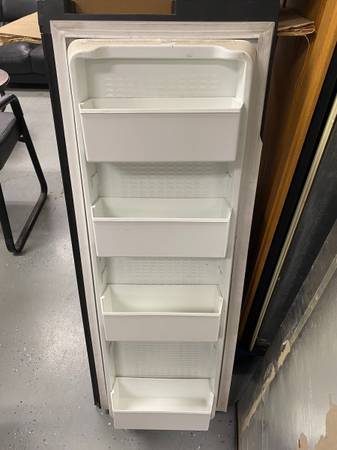 Norcold RV Refrigerator Model 1200LRIM Series Door Shelf Bin 622831 1