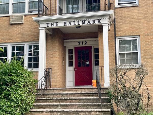 Gorgeous Apt for rent  ONE BED ~ ONE BATH 1