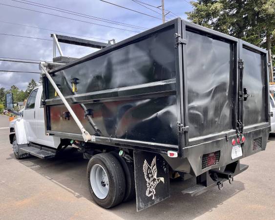 2007 GMC C5500 TopKick Crew - Photo 4