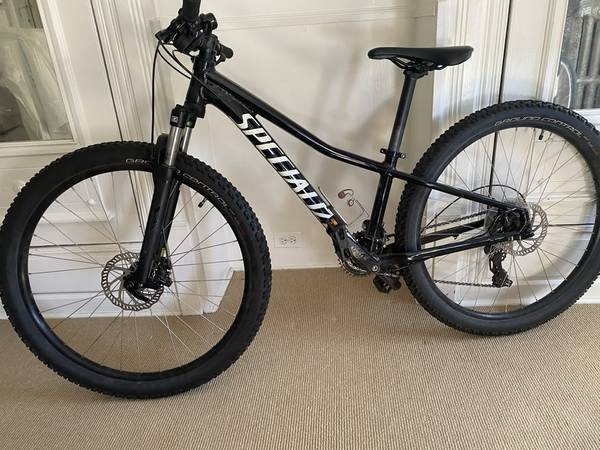2021 Specialized Rockhopper XS 11-13 Kids Bike 1
