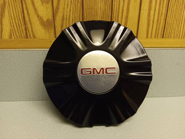 GMC Terrain Nightfall Edition Center Cap 1