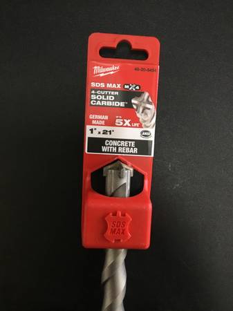 MILWAUKEE broca de carburo SDS-MAX de 1 in. x 21 in. con 4 cortadores - $45 (Escondido)63471474912257122