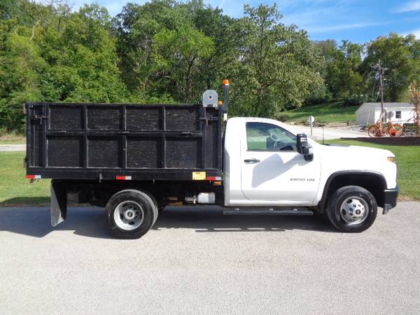 2022 Chevrolet Silverado 3500HD w/10' - Photo 9