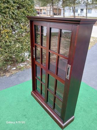 Mission Style Mahogany Finish Bookcase with Sliding Glass Doors 1