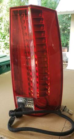 Right Tail light for 2014 Silverado, Suburban, Tahoe 1