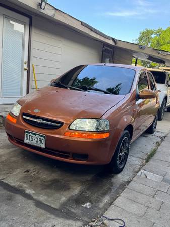 2004 Chevrolet Aveo - $3,000 (Aurora)63619901906435121