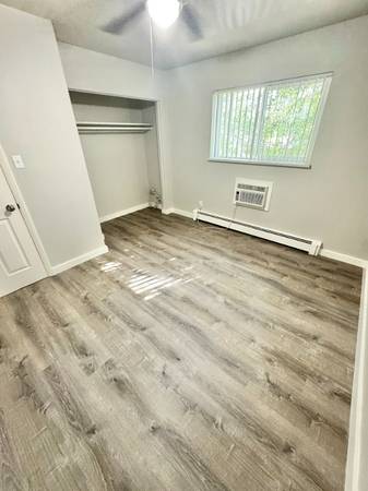 $1100.00 / 1br - Acogedor apartamento de 1 dormitorio/1 baño en Colorado Springs - ¡$1100/mes!63687031411457122