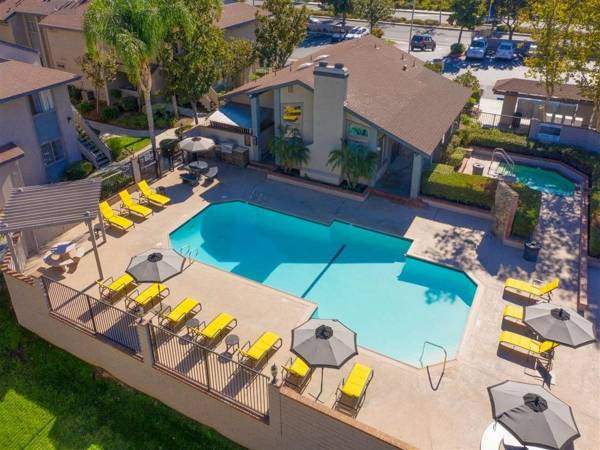 Tierra 2 Bedroom Apartments Leasing NOW 🔥 1