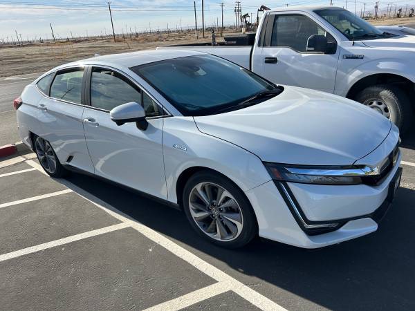 2019 Honda Clarity Plug-In Hybrid - $20,500 (noroeste de Bakersfield)63470411056643123