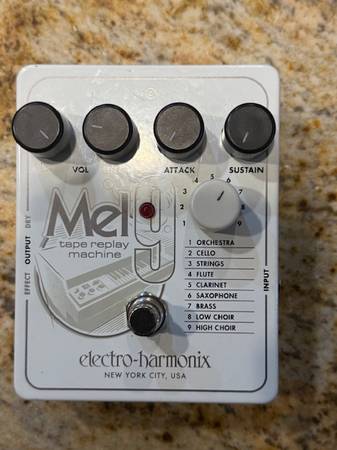 Electro-Harmonix Mel 9 Melotron Pedal 1