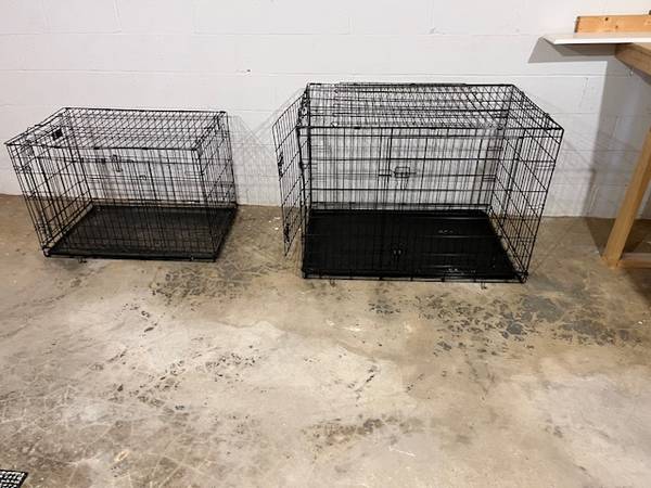 (2) Wire Dog Crates (Bristol VA)64277839883395120