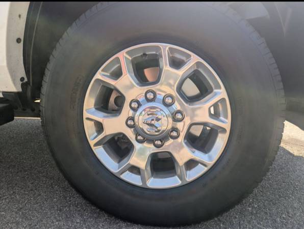 2021 RAM 2500 Laramie 4x4 - Photo 13