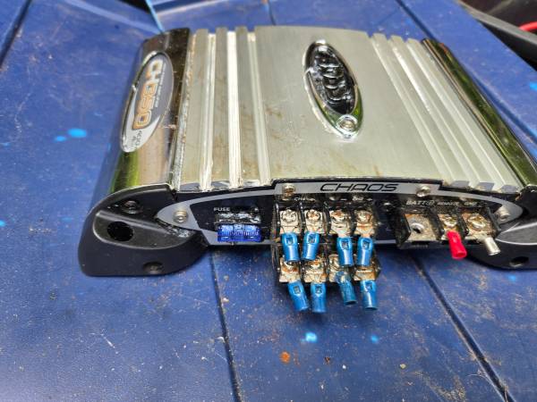 Boss amplifier 1