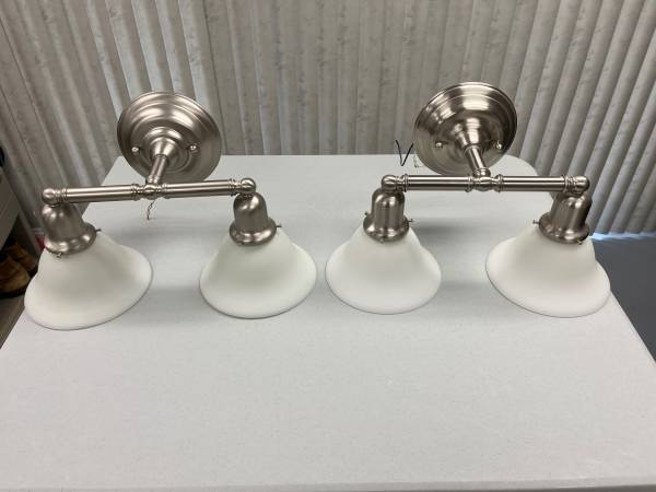 Bathroom vanity light fixtures 1