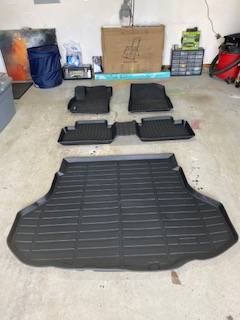 Floor mats and cargo mat 1