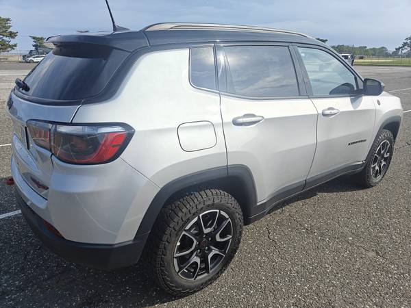 2025 JEEP COMPAS TRAILHAWK - $26,500 (STATEN ISLAND)63614764321539122