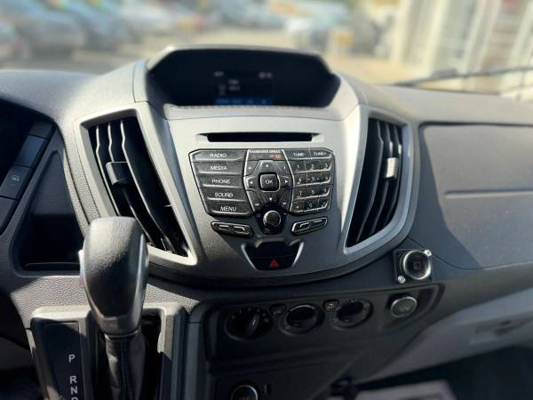 2019 Ford Transit 250 Van - Photo 15