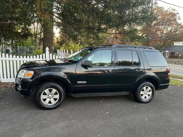 2008 Ford Explorer 1