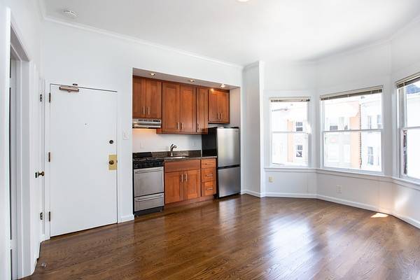 $2,495 / 1br - 364ft2 - 1 Dormitorio/Nob Hill/977 Pine & Taylor/¡Próximamente! (nob hill)63686085571457121