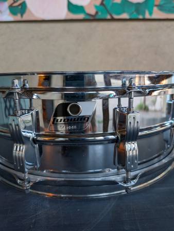 Ludwig Rocker Snare drum w/case 1