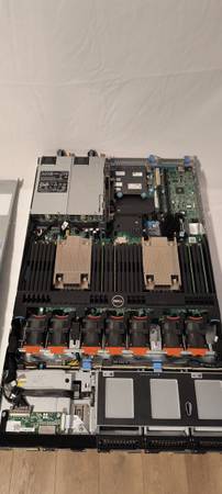 Dell R630 1U Rack Server w/ 2 Intel Xeon E5-2620v3 processors, 32gigs memory, 8 