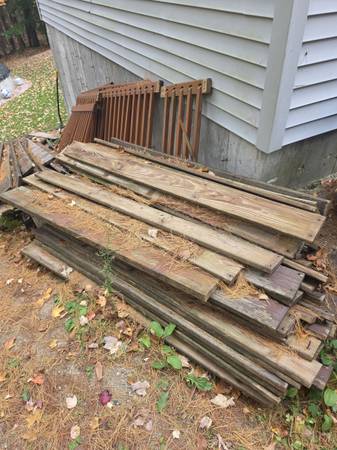 Free pressure treated decking boards&railings 1