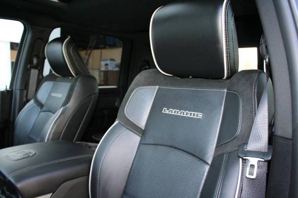 2025 RAM 2500 Laramie 4x4 - Photo 14