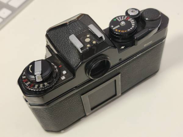 Nikon FE2 black camera body - photo/video - by owner
