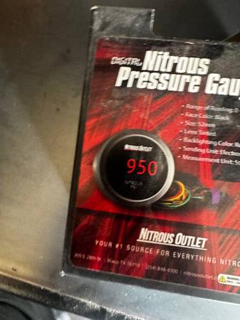 Nitrous Outlet Digital Pressure Guage 1
