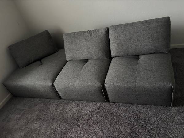 3 piece Sofa Set 1