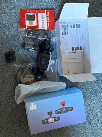 4 channel dash cam 32 GB 1