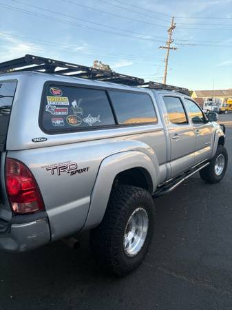 2005 Toyota Tacoma - $20,000 (Petaluma)63471454685443124