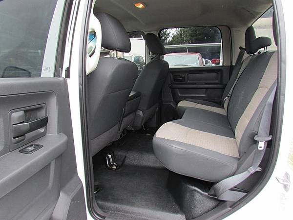2011 RAM 4500 4x4 - Photo 10