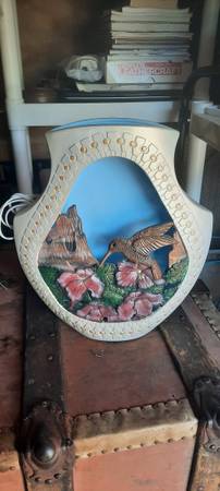 Ceremic Hummingbird lamp 1