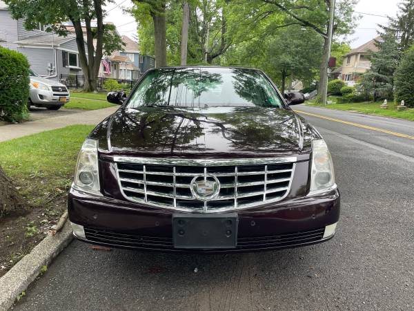 2009 Cadillac DTS 100K miles - $3,800 (OR TRADE)63614985822723122
