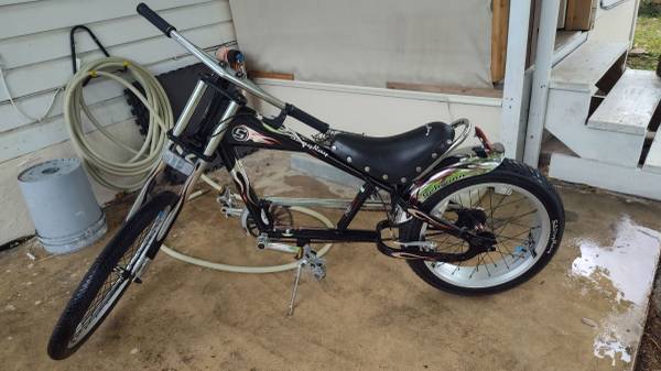 Schwinn Sting-ray chopper 1
