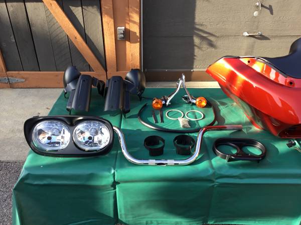 HARLEY DAVIDSON ROAD GLIDE FAIRING 1