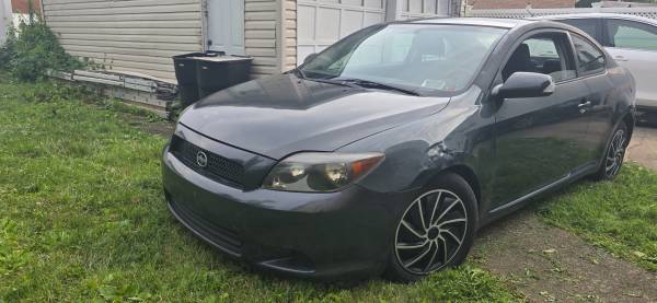 2008 SCION TC COUPE. TECHO SOLAR ELÉCTRICO. 136k MILLAS - $1,900 (Staten Island)63654713321857120