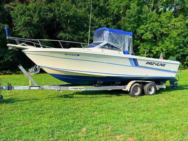 CLEAN PROLINE WALKAROUND WITH YAMAHA WITH BRAND NEW POWERHEAD!! 1