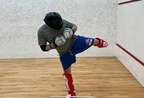 Boxing and Martial Arts Training Group 1