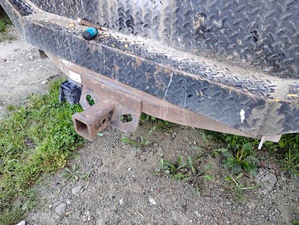 1999 F250 Super Duty Short Cab w/ Flatbed 5.4l Triton 4.10 gear ratio - $1,000 (OBO Burgettstown)63625214449667121