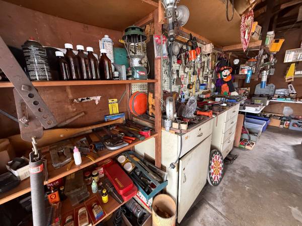 Yard sale photo