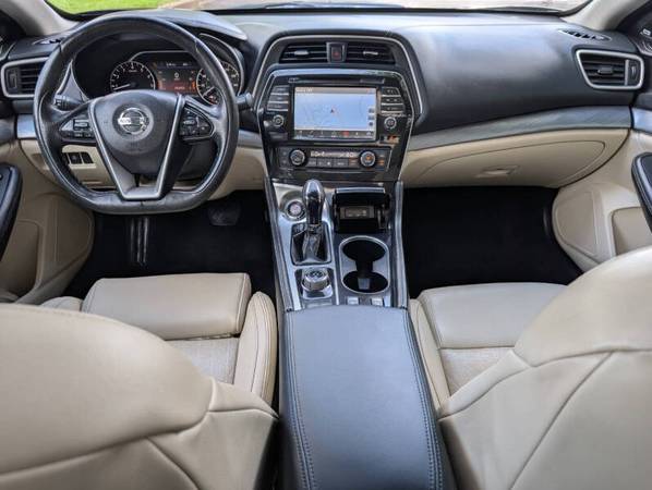 2017 Nissan Maxima SL 4dr Sedan - $13,000 (Stone Mountain)63621168625539124
