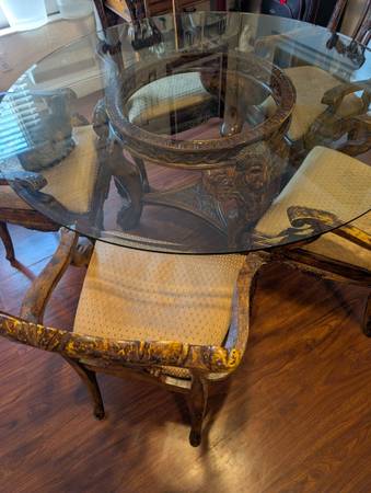 BEAUTIFUL DINING ROOM HAND CRAFTED 1