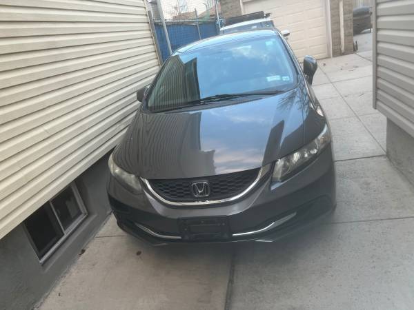 Cars & trucks 2013 Honda Civic - $6,200 (Queens)63614334304641120